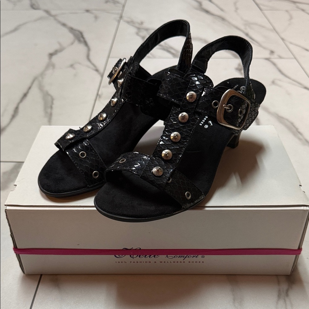 Women's Helle Comfort Black Studded Slingback Heels Size 8 New